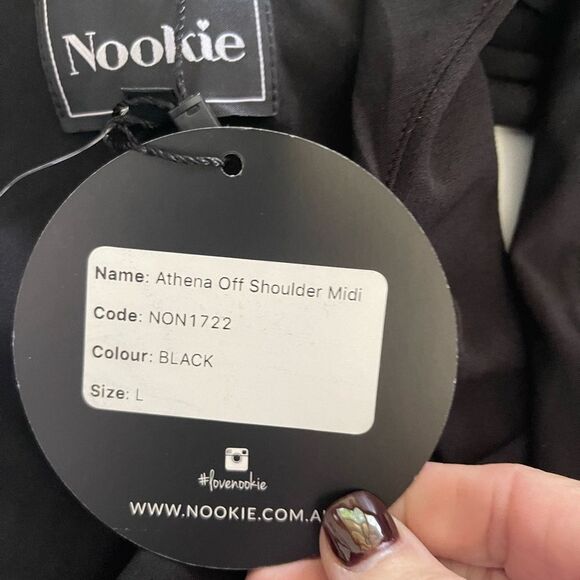 NWT! Yumi Kim Velvet Felicity Dress in Wine Size Small. - Picture 7 of 10